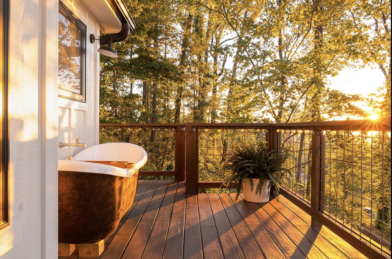 The Farmhouse deck soaking tub