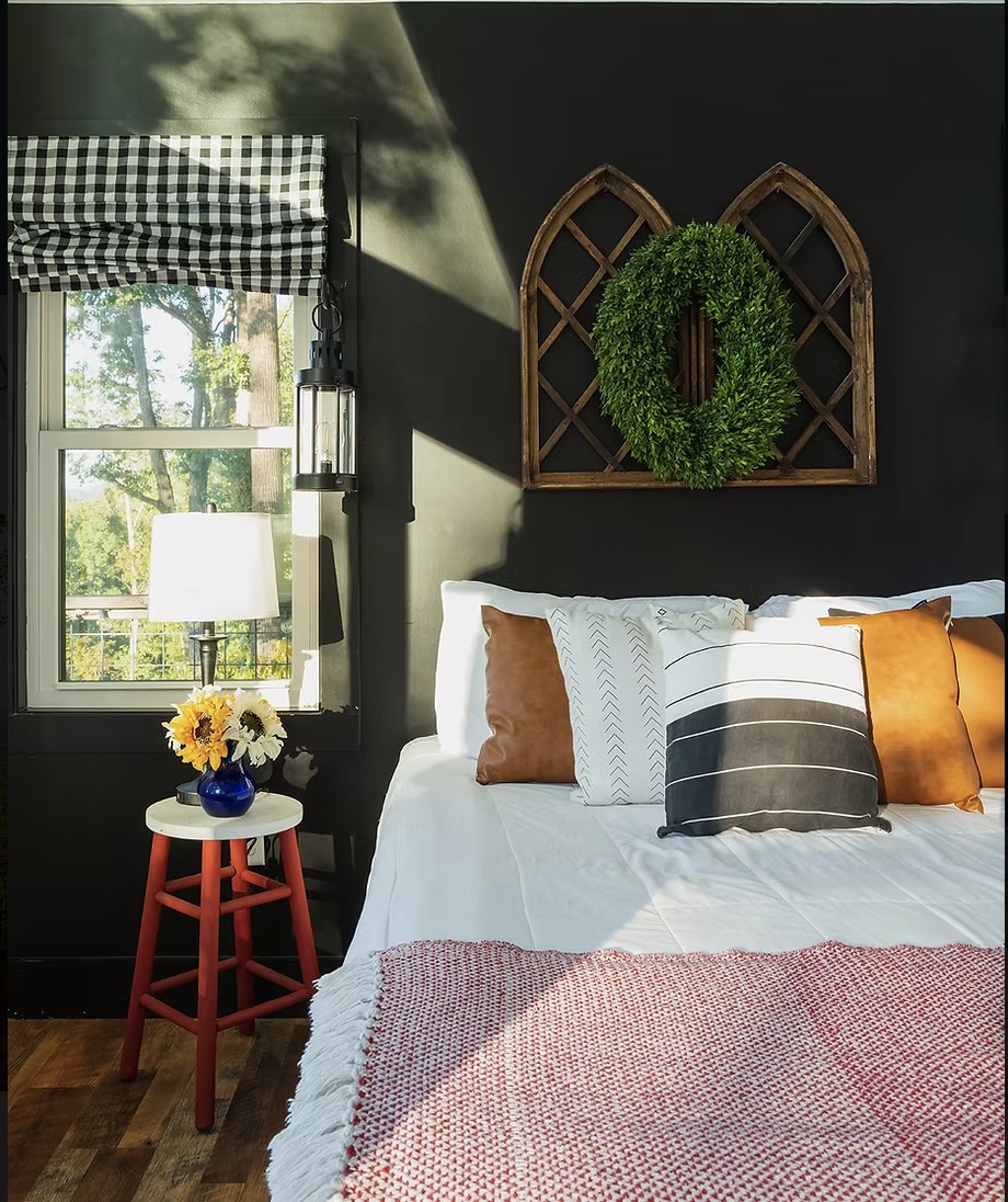 The Farmhouse bedroom