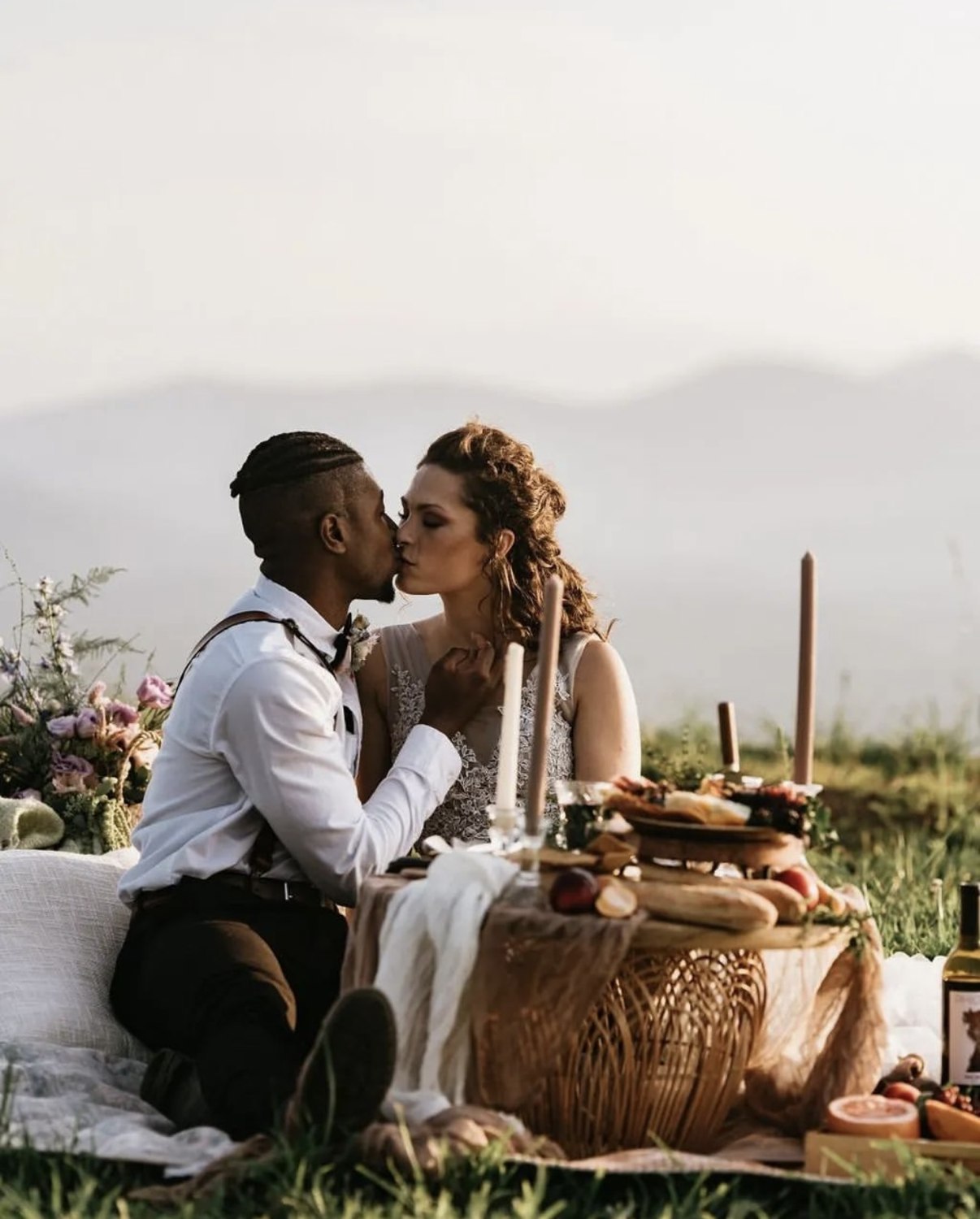 A wedding at Earth & Sky Dwellings